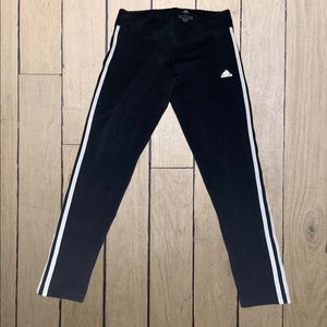 *NEW* Nike striped leggings